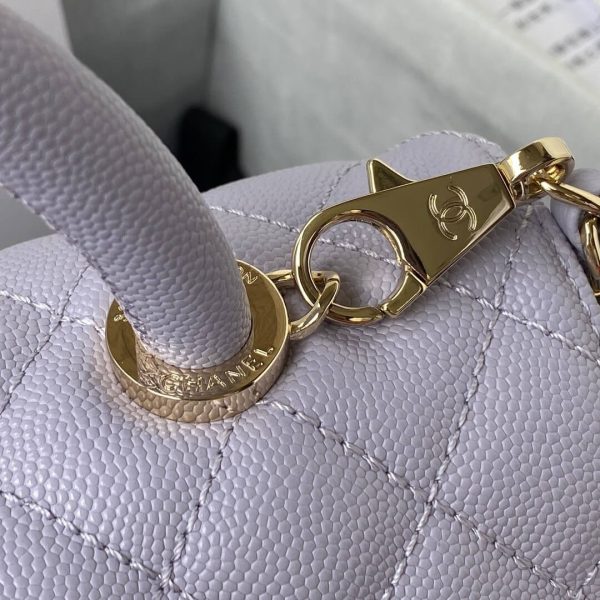 04fea4d7c63e18cc944b520a5ac62544 CHANEL Coco Handle Bag Small