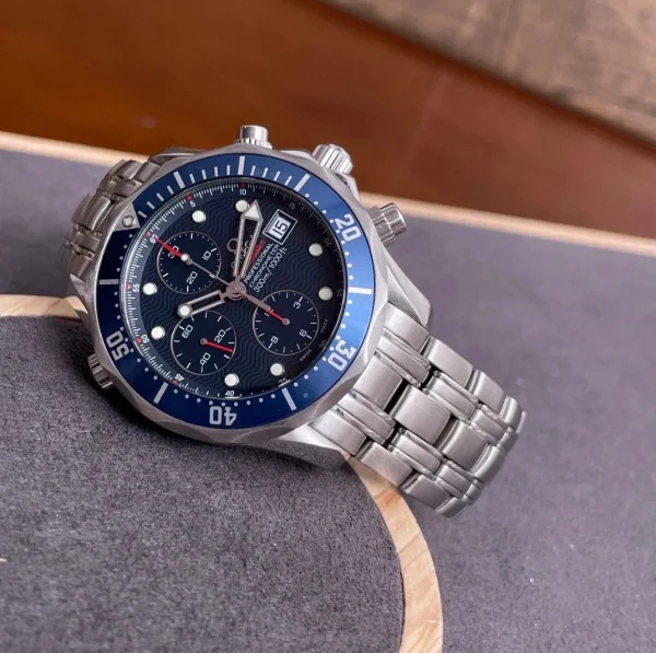 4007e15810d1e5b49f0d25a4b1dc7589 Omega Seamaster 2225.80.00 chronograph 41.5mm