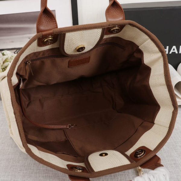 470c557d40318f374161dd72deb68a4e CHANEL Woven Straw Raffia Striped MediumDeauville Tote