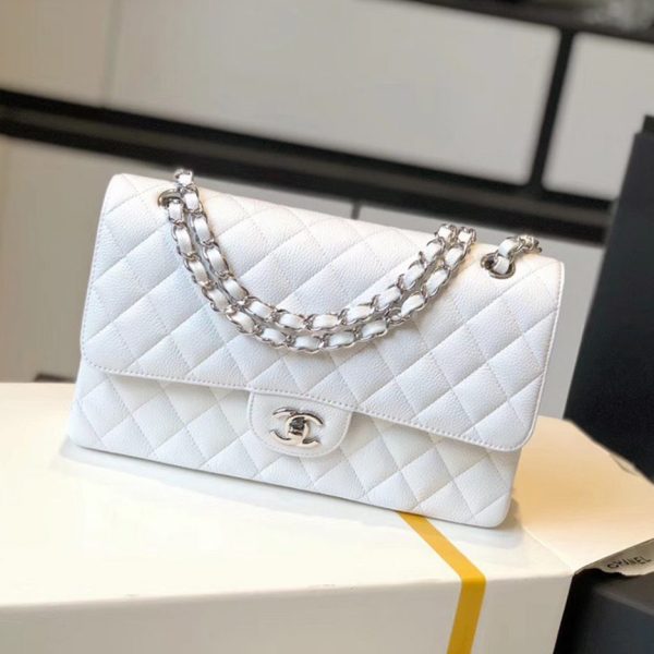 6bb1b42a880aa77884e31f3eadff8c04 CHANEL Classic Flap Handbag