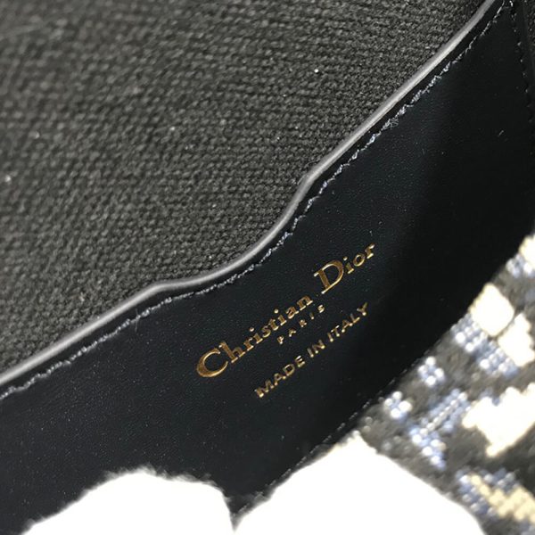 96cf6f6cc182713ee1ab2a2b518d0b51 MEDIUM DIOR BOBBY BAG