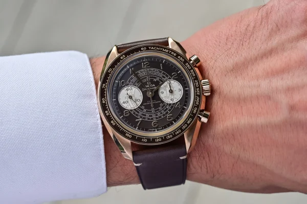 b00623636ed89d539977e06d102fd6de CHRONOSCOPE CO-AXIAL MASTER CHRONOMETERCHRONOGRAPH 43 MM