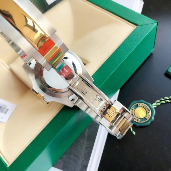 Rolex Submariner，M126613ln-0002 Steel Yellow Gold Black Dial Mens Watch 40MM