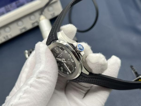 Patek Philippe AQUANAUT 5164A-001, Stainless Steel dual time zone, 40.8MM
