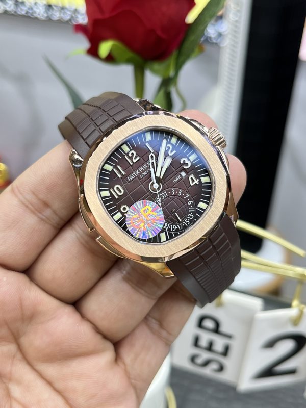 Patek Philippe AQUANAUT 5164R-001, 18K rose gold, dual time zone, 40.8 mm