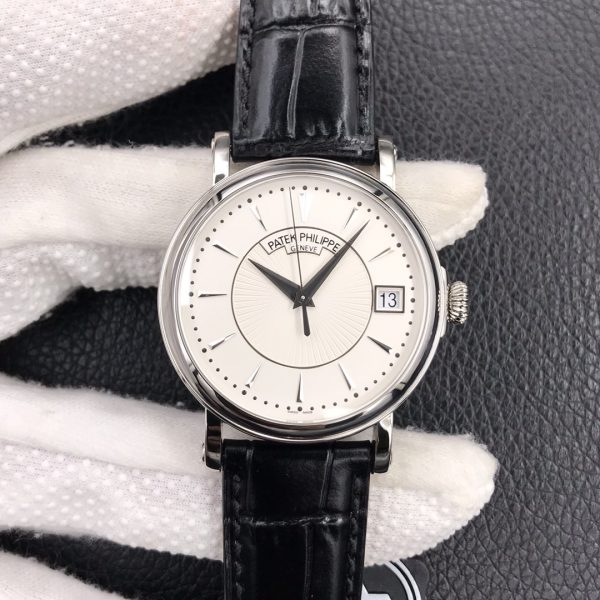 Patek Philippe Calatrava 5153G-010, white gold, flip-up case back