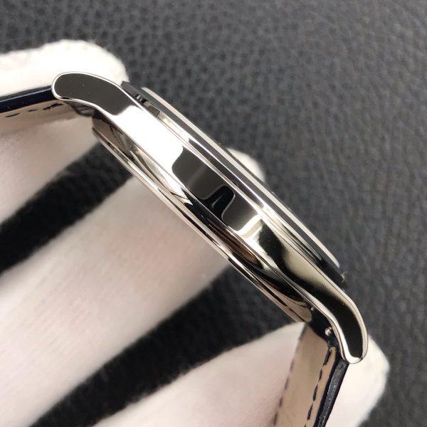 Patek Philippe Calatrava 5296G-001, 18K white gold, 38 mm