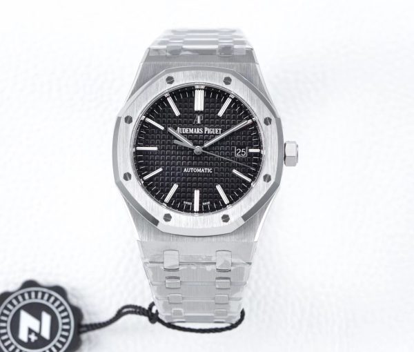 Audemars Piguet Royal Oak 15400ST.OO.1220ST.01 Automatic/Stainless Steel