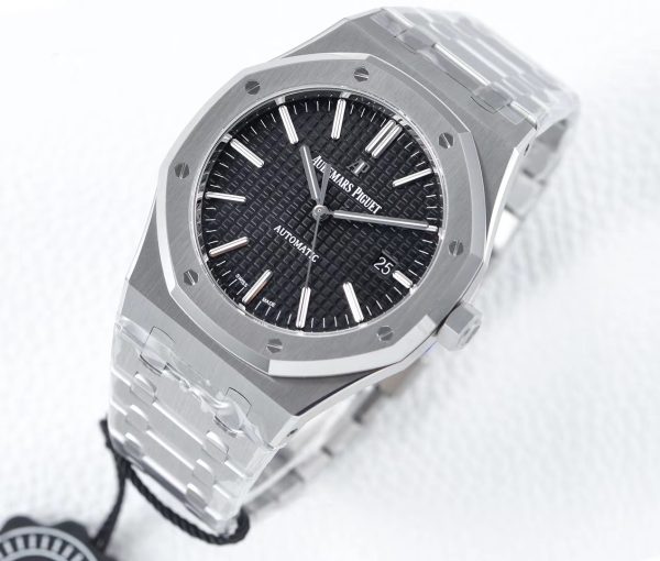 Audemars Piguet Royal Oak 15400ST.OO.1220ST.01 Automatic/Stainless Steel