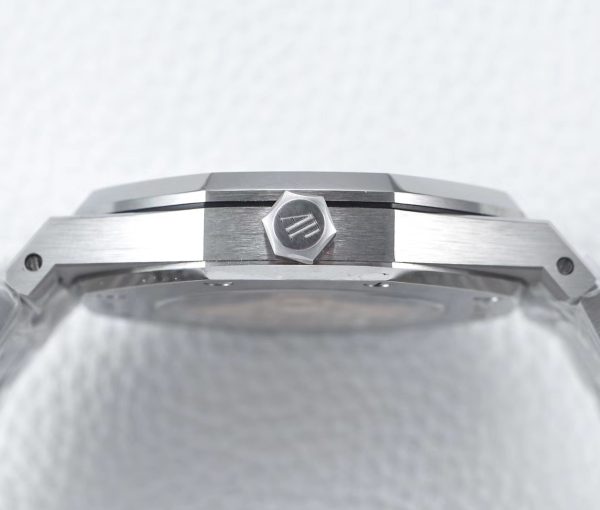 Audemars Piguet Royal Oak 15400ST.OO.1220ST.01 Automatic/Stainless Steel