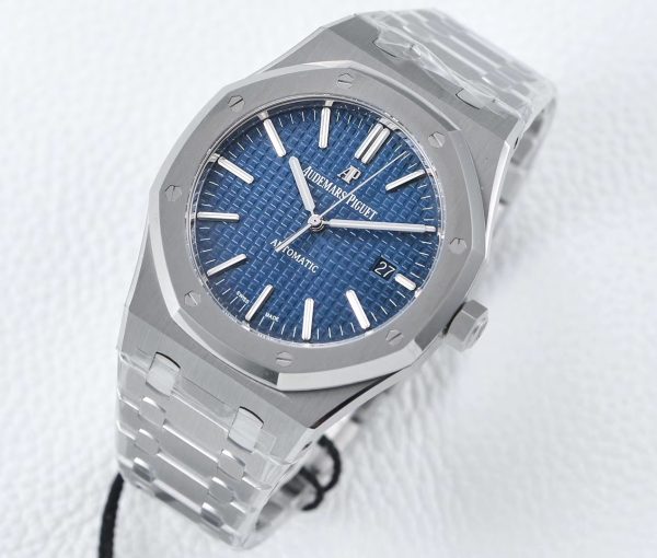 Audemars Piguet Royal Oak 15400ST.OO.1220ST.03 Automatic/Stainless Steel