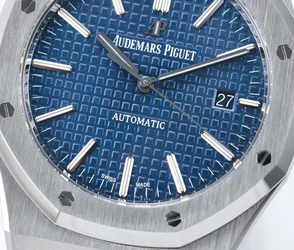Audemars Piguet Royal Oak 15400ST.OO.1220ST.03 Automatic/Stainless Steel