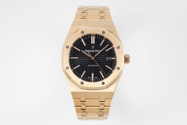 Audemars Piguet Royal Oak 15400OR.OO.1220OR.01, 18K rose gold