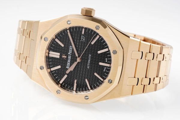 Audemars Piguet Royal Oak 15400OR.OO.1220OR.01, 18K rose gold