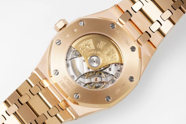 Audemars Piguet Royal Oak 15400OR.OO.1220OR.01, 18K rose gold