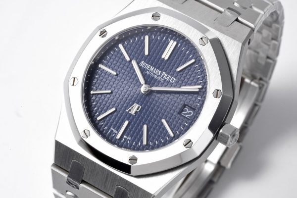 Audemars Piguet Royal Oak 15202ST.OO.1240ST.01 Stainless Steel Ultra-Thin, 39mm