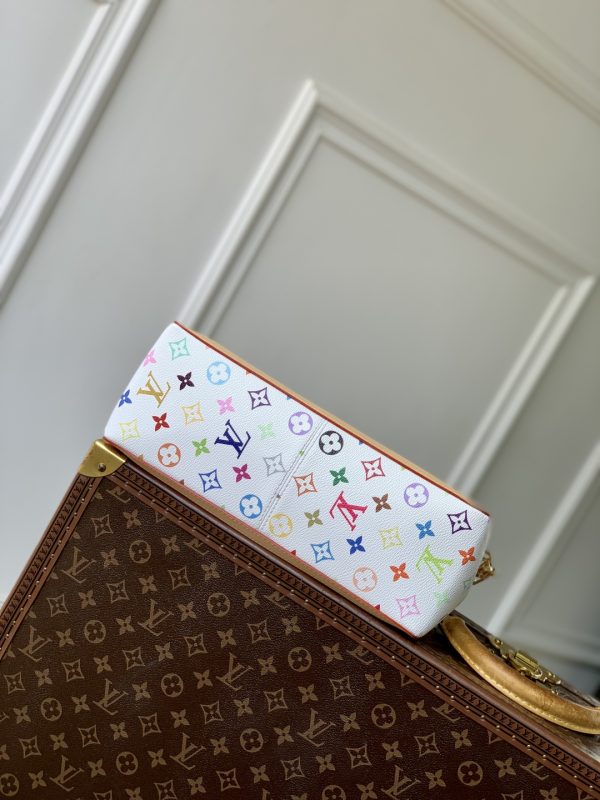 LV x TM Dauphine Soft GM M13255