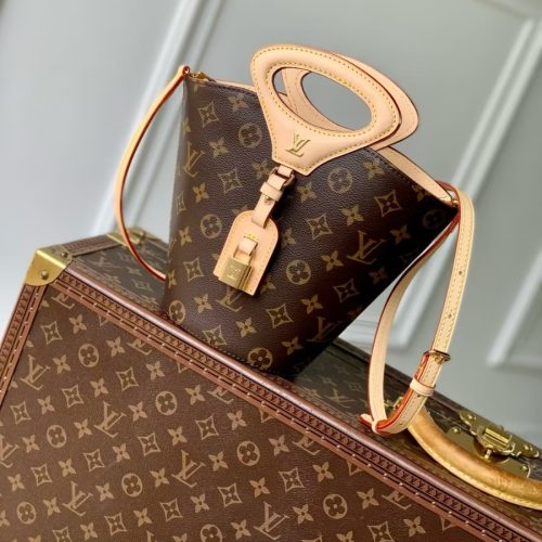Louis Vuitton Rivage BB Bag M14680