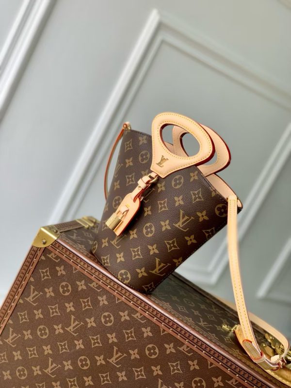 Louis Vuitton Rivage BB Bag M14680