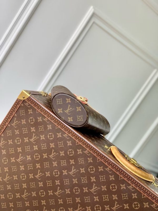 Louis Vuitton Rivage BB Bag M14680
