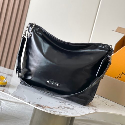 Vagabond Hobo Bag M13986