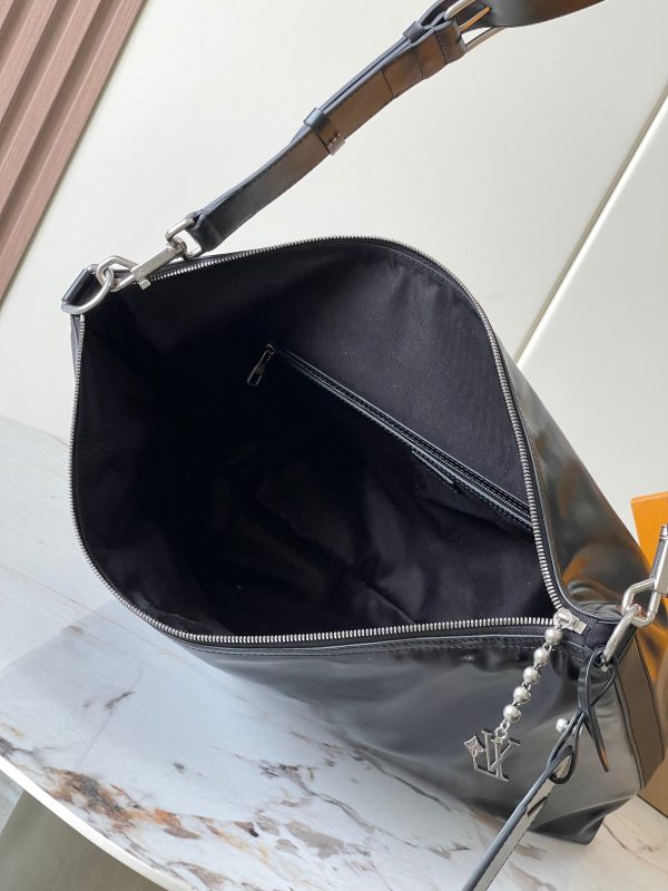 Vagabond Hobo Bag M13986