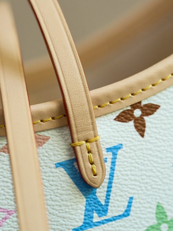 LV x TM CarryAll PM Bag M13661