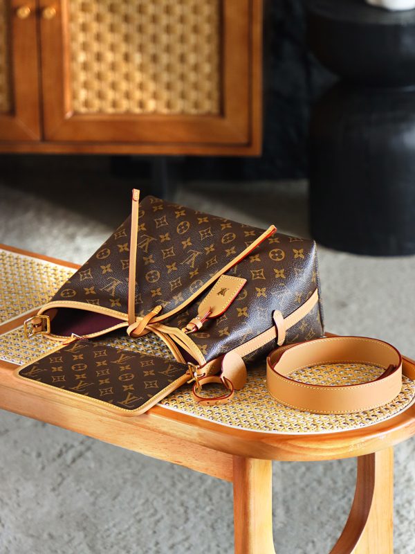 CarryAll PM Bag M46203