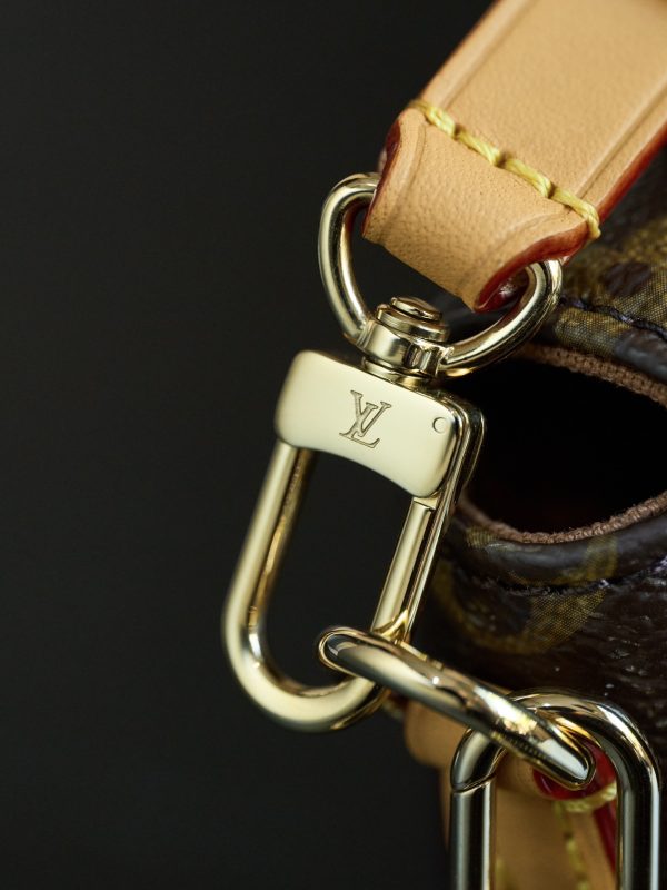 Ivy Wallet On Chain Bag M81911