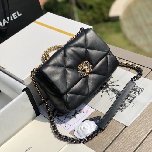 CHANEL 19 Handbag