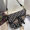 Saddle handbag