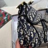 Saddle handbag