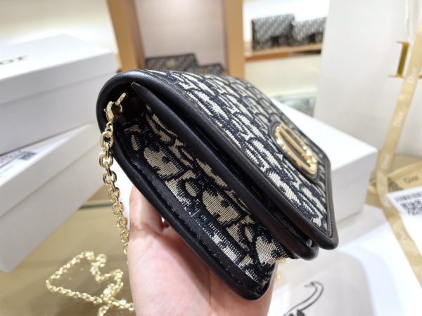 30 Montaigne 2-In-1 cloth handbag