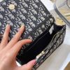 30 Montaigne 2-In-1 cloth handbag