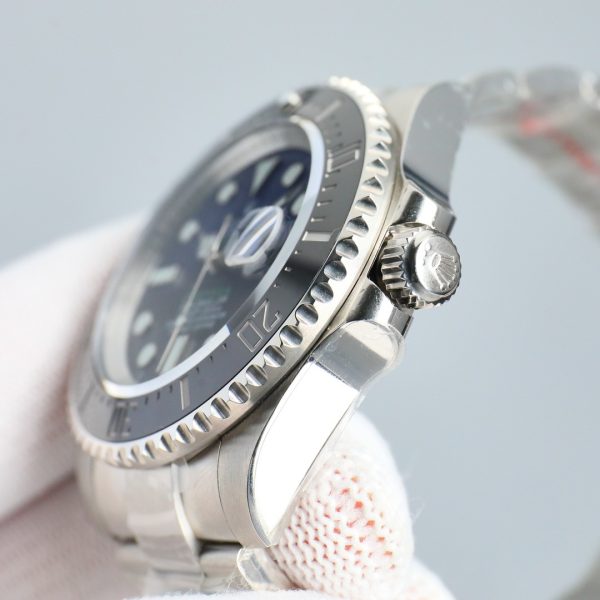 Rolex Sea-Dweller Deepsea M126660-0002，44MM