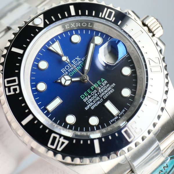 Rolex Sea-Dweller Deepsea M126660-0002，44MM