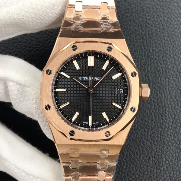 Audemars Piguet Royal Oak 15500OR.OO.1220OR.01, 18K rose gold