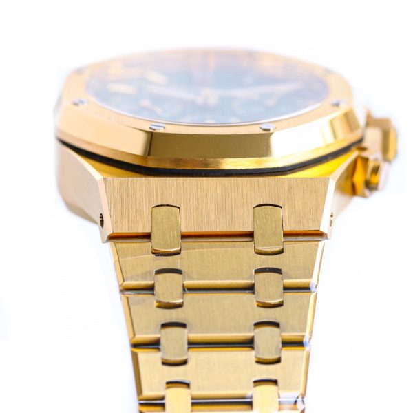 Audemars Piguet Royal Oak 26331BA.OO.1220BA.02, 18K Yellow Gold