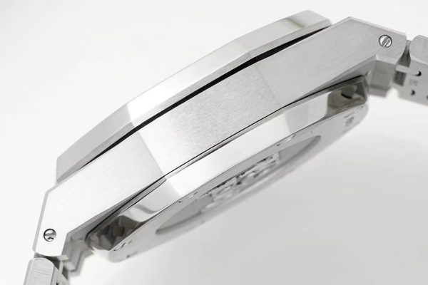Audemars Piguet Royal Oak 26331ST.OO.1220ST.02 Automatic/Stainless Steel