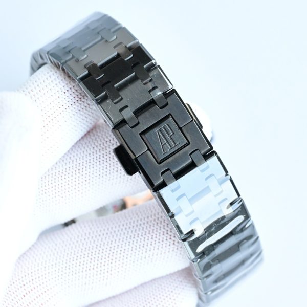 Audemars Piguet Royal Oak 26240CE.OO.1225CE.02 Black Ceramic