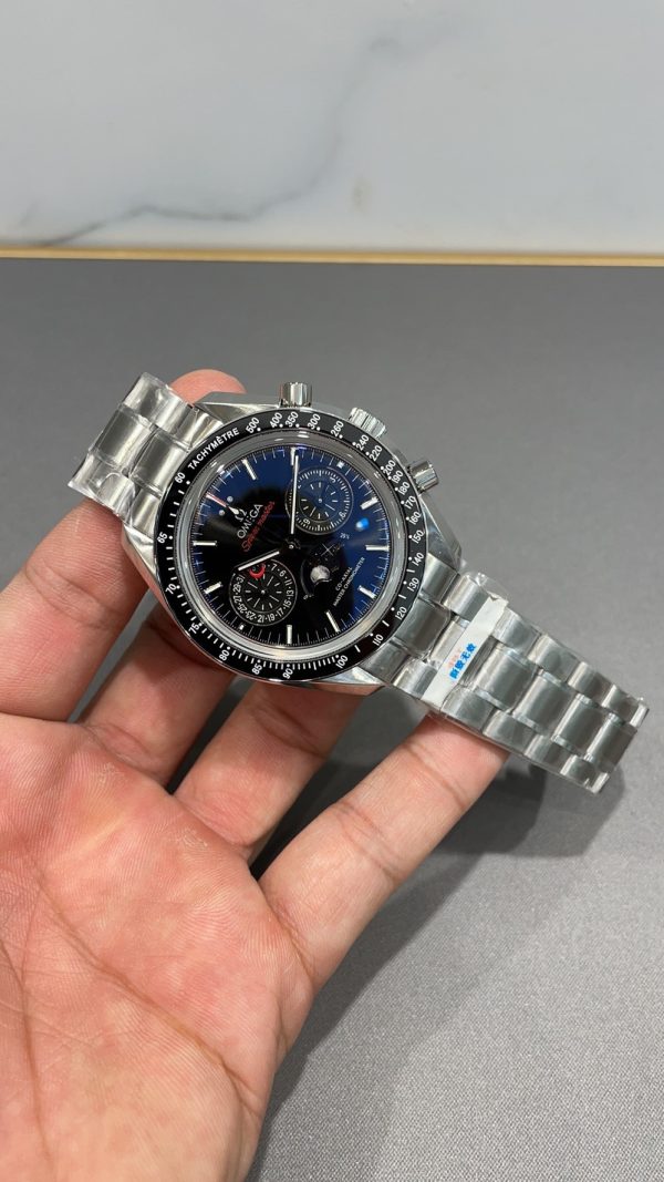 Speedmaster Moon Phase 304.30.44.52.01.001