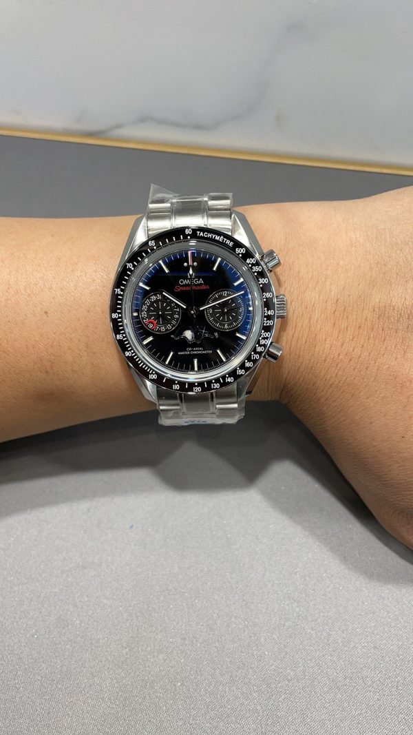 Speedmaster Moon Phase 304.30.44.52.01.001